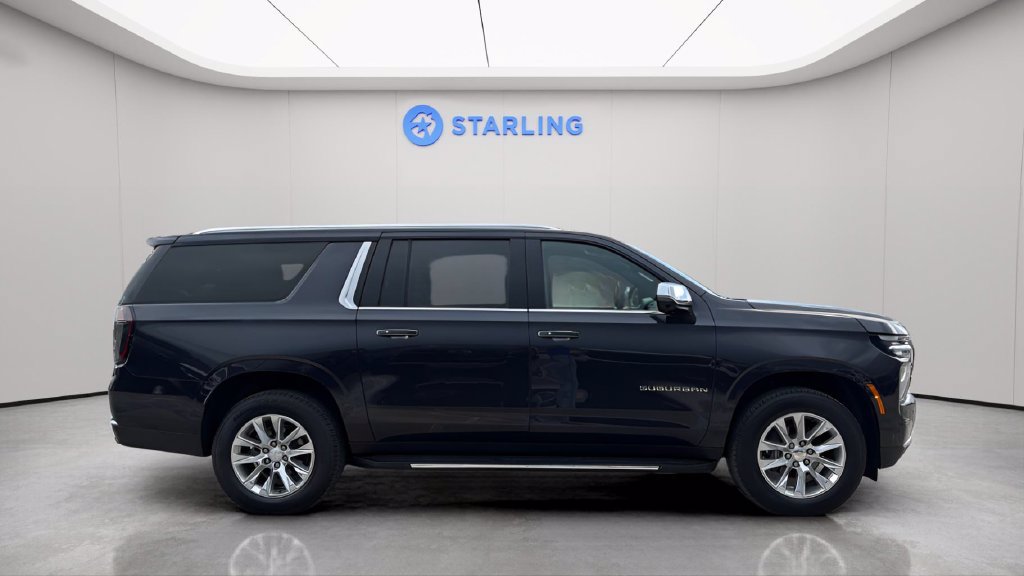 Certified 2025 Chevrolet Suburban Premier AWD/4WD image 12