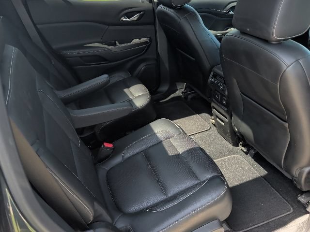 Used 2019 GMC Acadia SLT AWD/4WD image 13