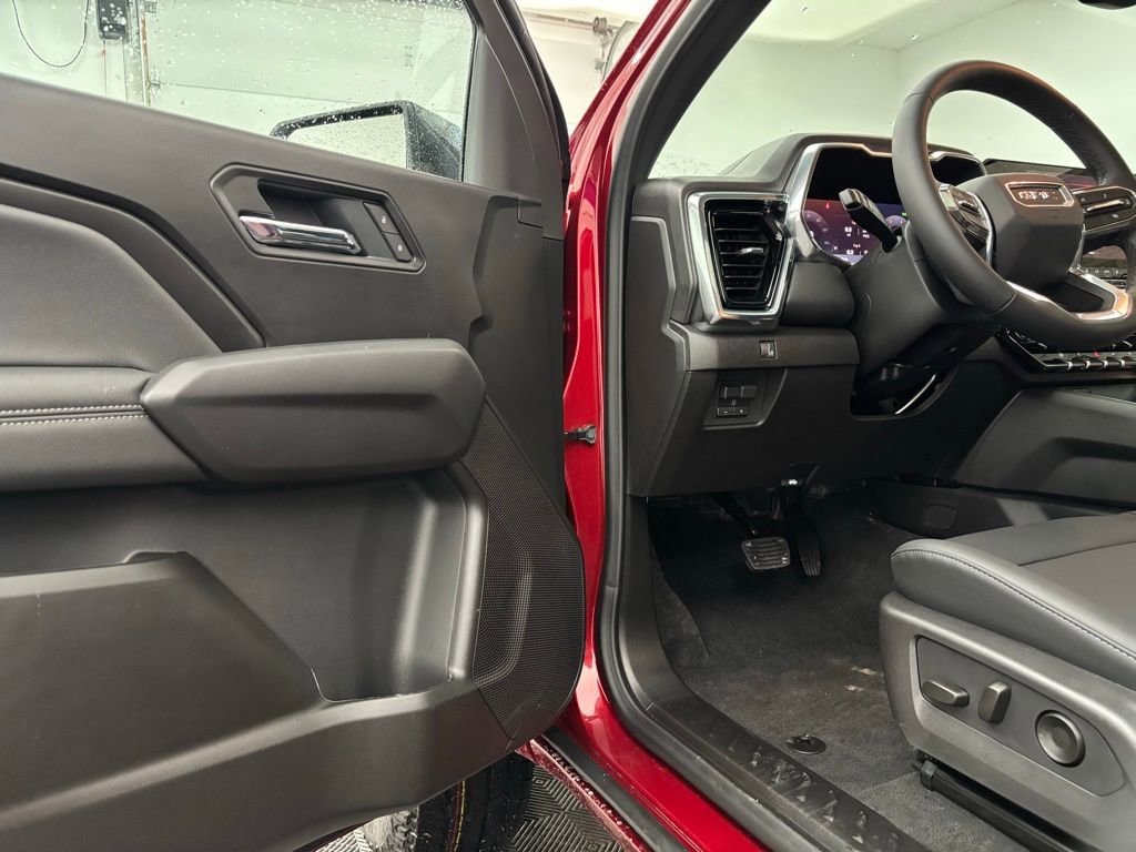 New 2026 GMC Canyon Elevation w/ Convenience Package image 15