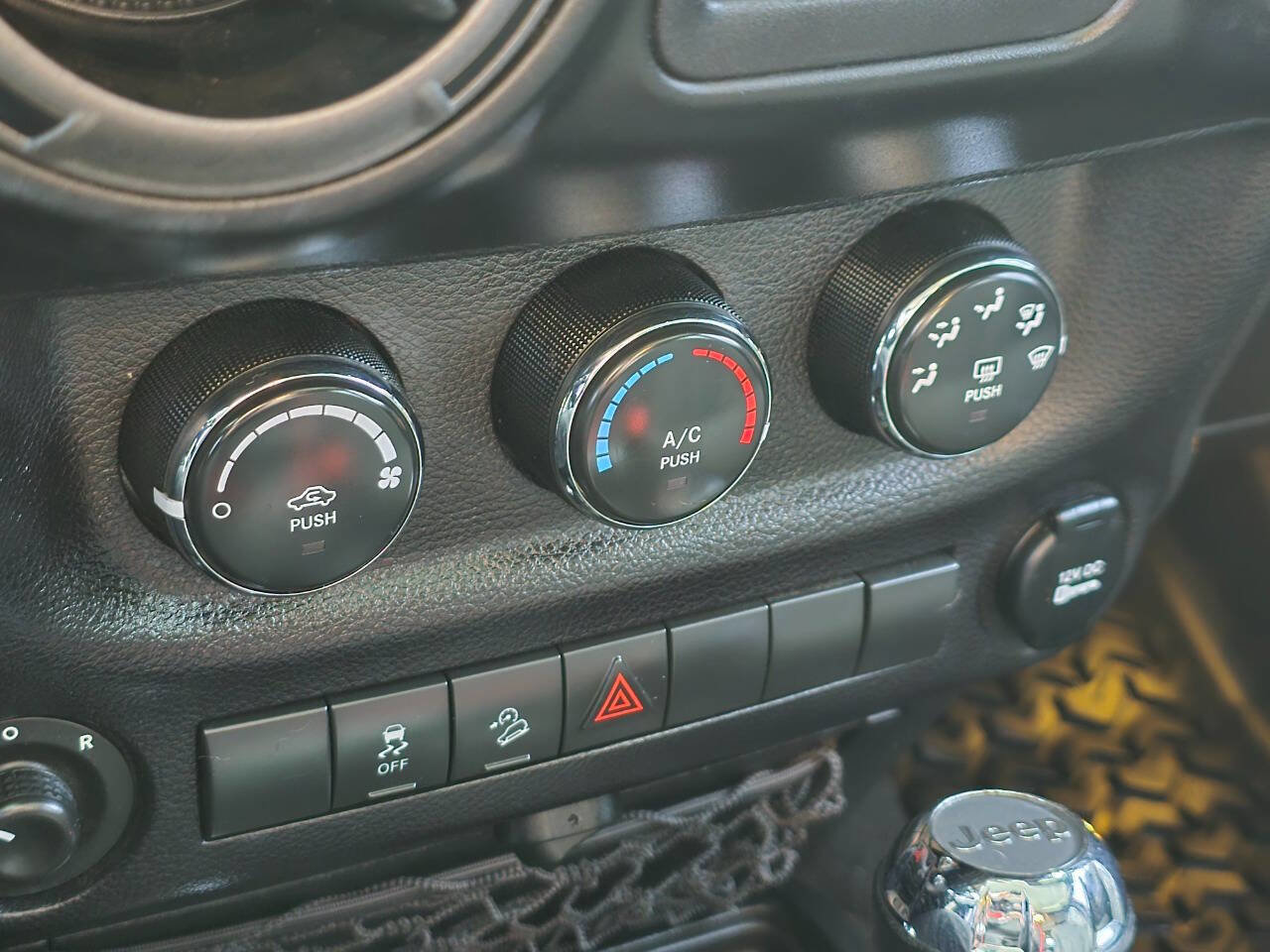 Used 2014 Jeep Wrangler Unlimited Sport w/ Quick Order Package 24S image 29