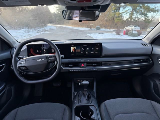 Certified 2025 Kia K4 LXS image 5
