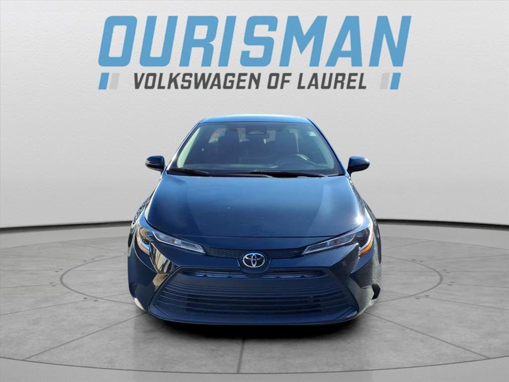 Used 2025 Toyota Corolla LE image 6