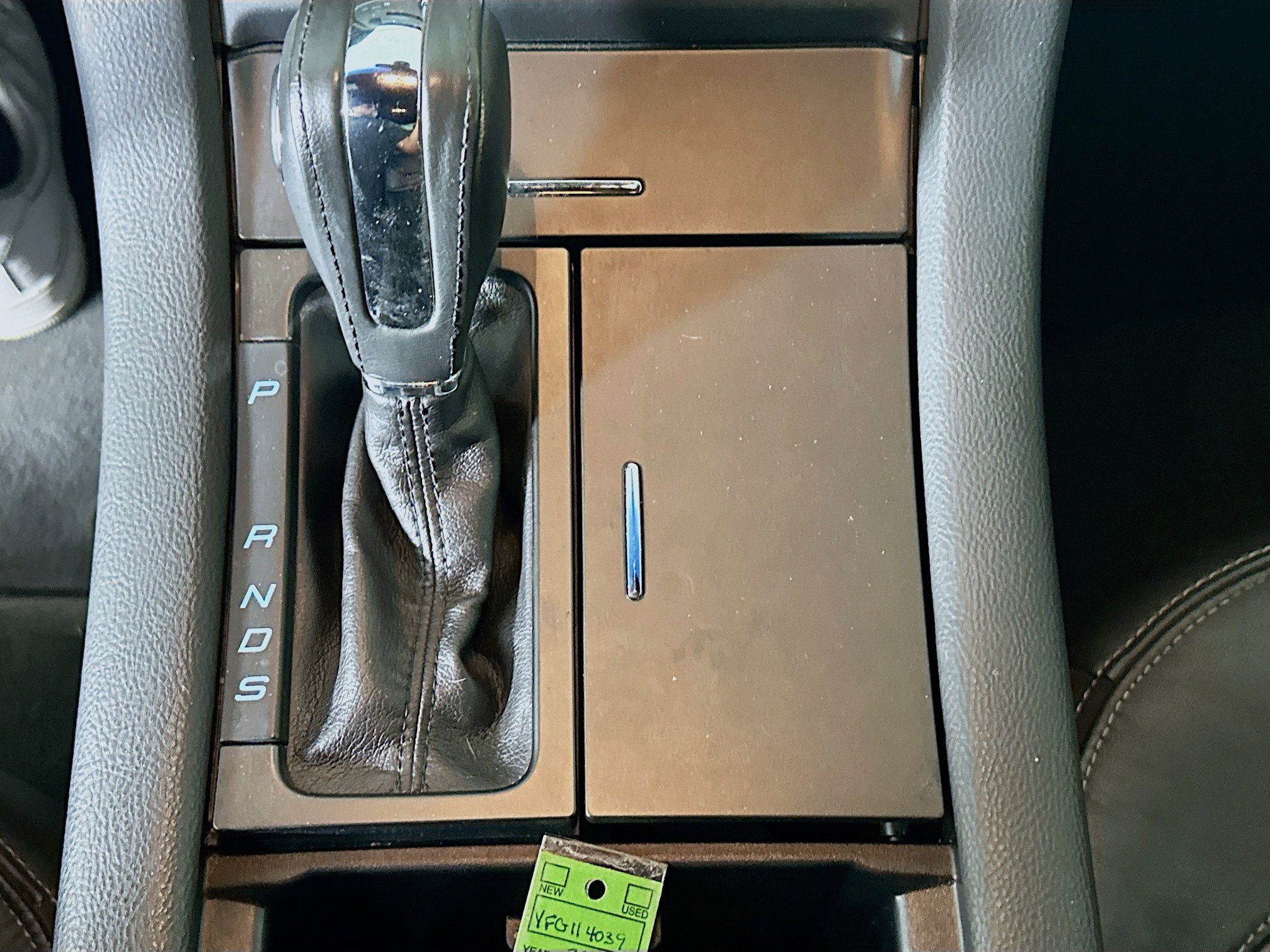 Used 2015 Ford Taurus SEL w/ Equipment Group 201A FWD image 24