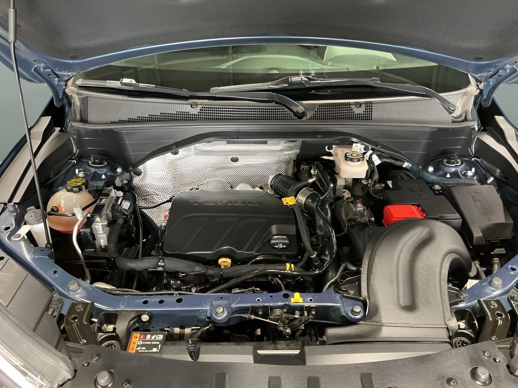 Used 2021 Chevrolet TrailBlazer LT w/ Premium Seating Package image 3