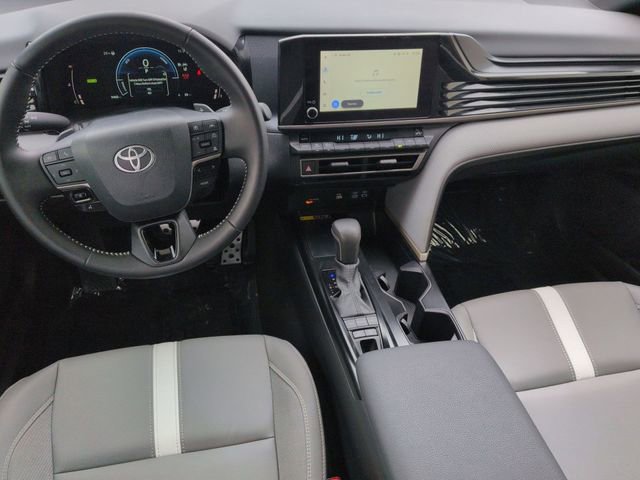 Certified 2025 Toyota Camry SE image 25