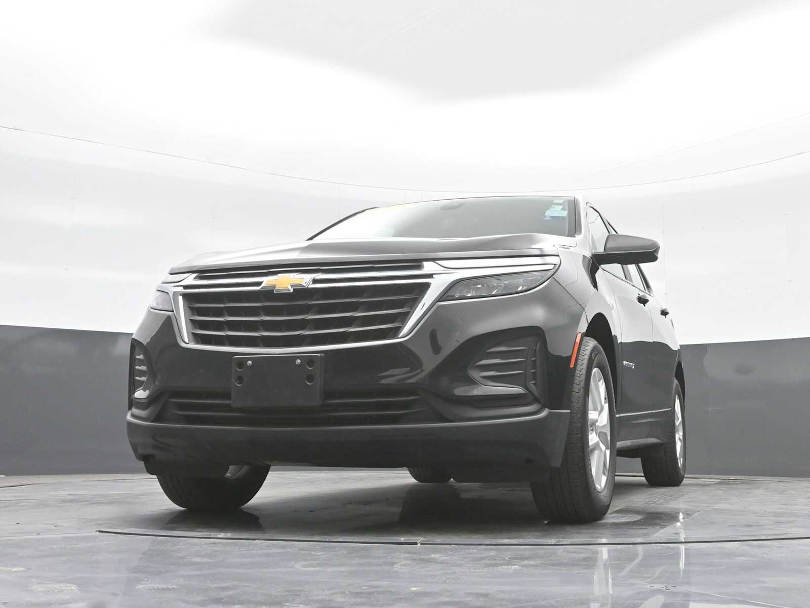 Used 2024 Chevrolet Equinox LS w/ Driver Confidence II Package FWD image 20