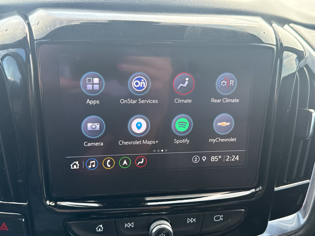 Certified 2022 Chevrolet Traverse Premier w/ Redline Edition AWD/4WD image 18