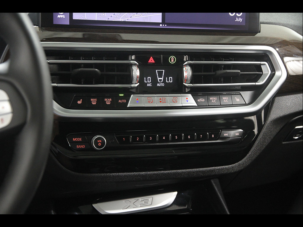 Used 2023 BMW X3 xDrive30i w/ Premium Package AWD/4WD image 14