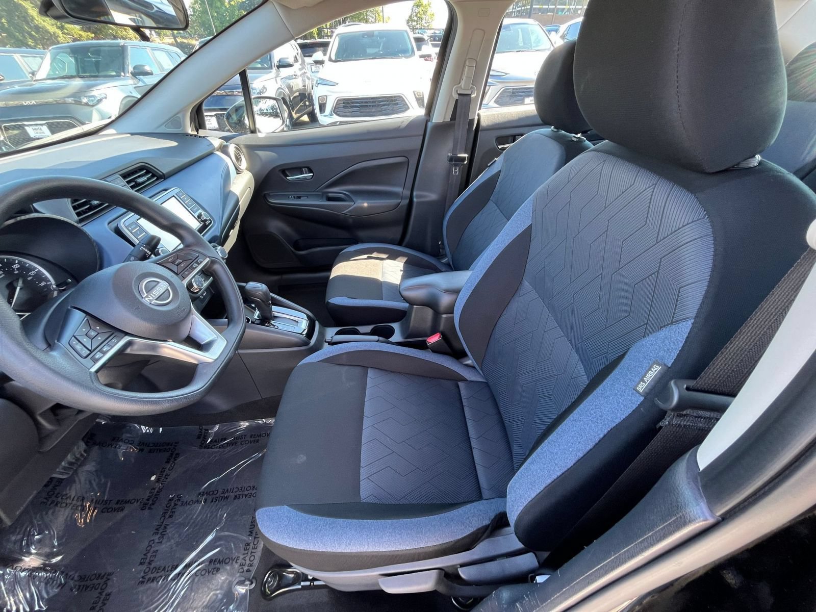 Used 2025 Nissan Versa SV FWD image 22