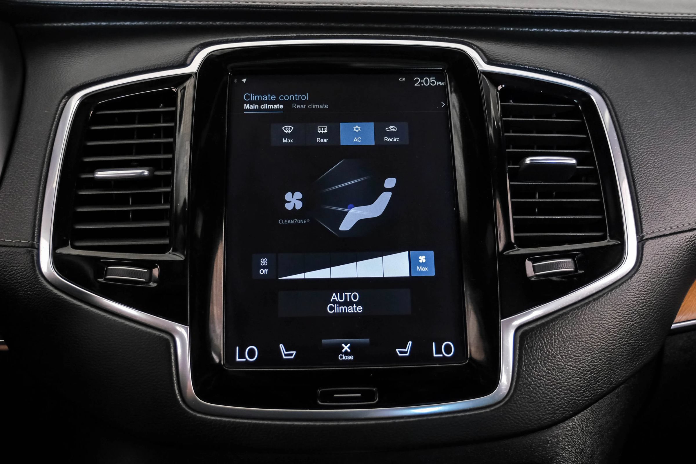 Used 2017 Volvo XC90 T6 Inscription w/ Vision Package AWD/4WD image 26