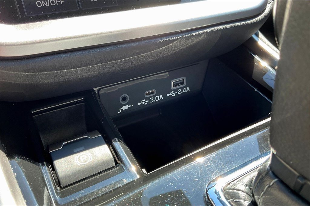 Used 2024 Subaru Outback Touring XT AWD/4WD image 16