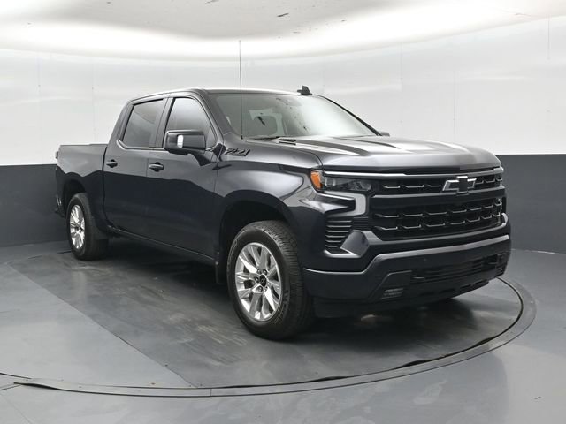 Used 2024 Chevrolet Silverado 1500 RST AWD/4WD image 1