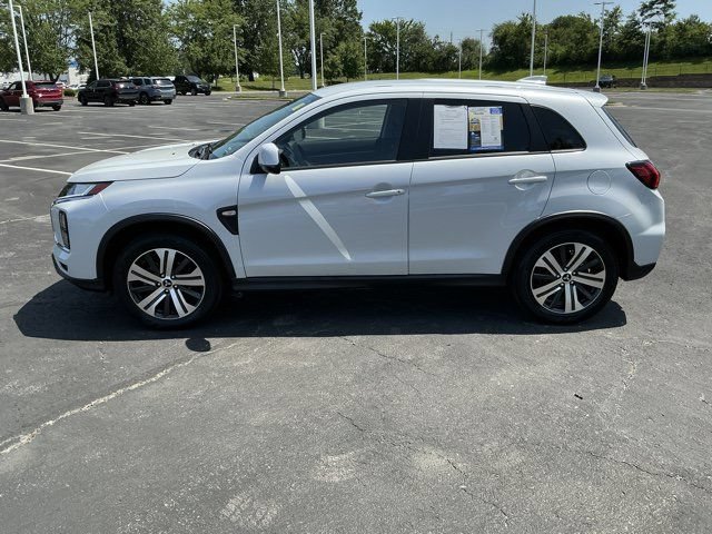 Used 2022 Mitsubishi Outlander Sport ES FWD image 8