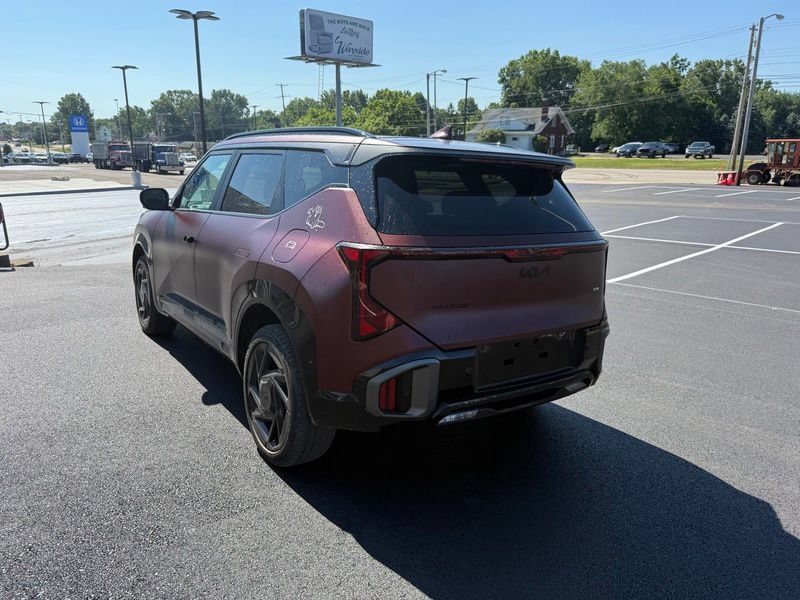 Used 2027 Kia Seltos X-Line SX AWD/4WD image 6
