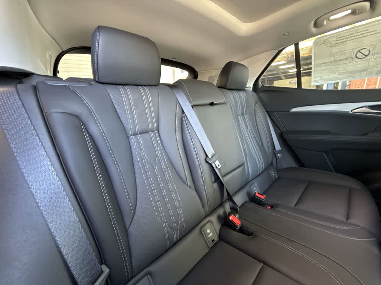 New 2025 Buick Envision Avenir AWD/4WD image 26