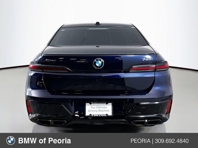 Used 2024 BMW 760i xDrive w/ Executive Package image 6