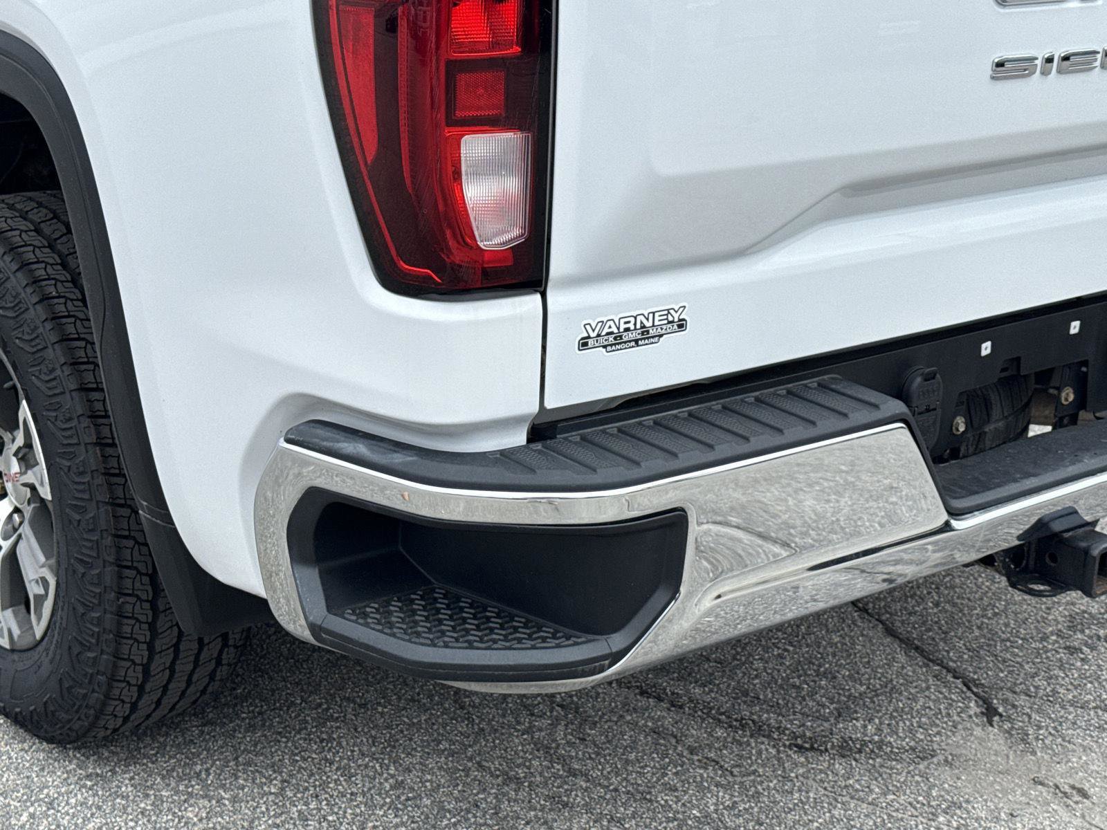 Used 2020 GMC Sierra 1500 SLE w/ Remote Start Package image 8