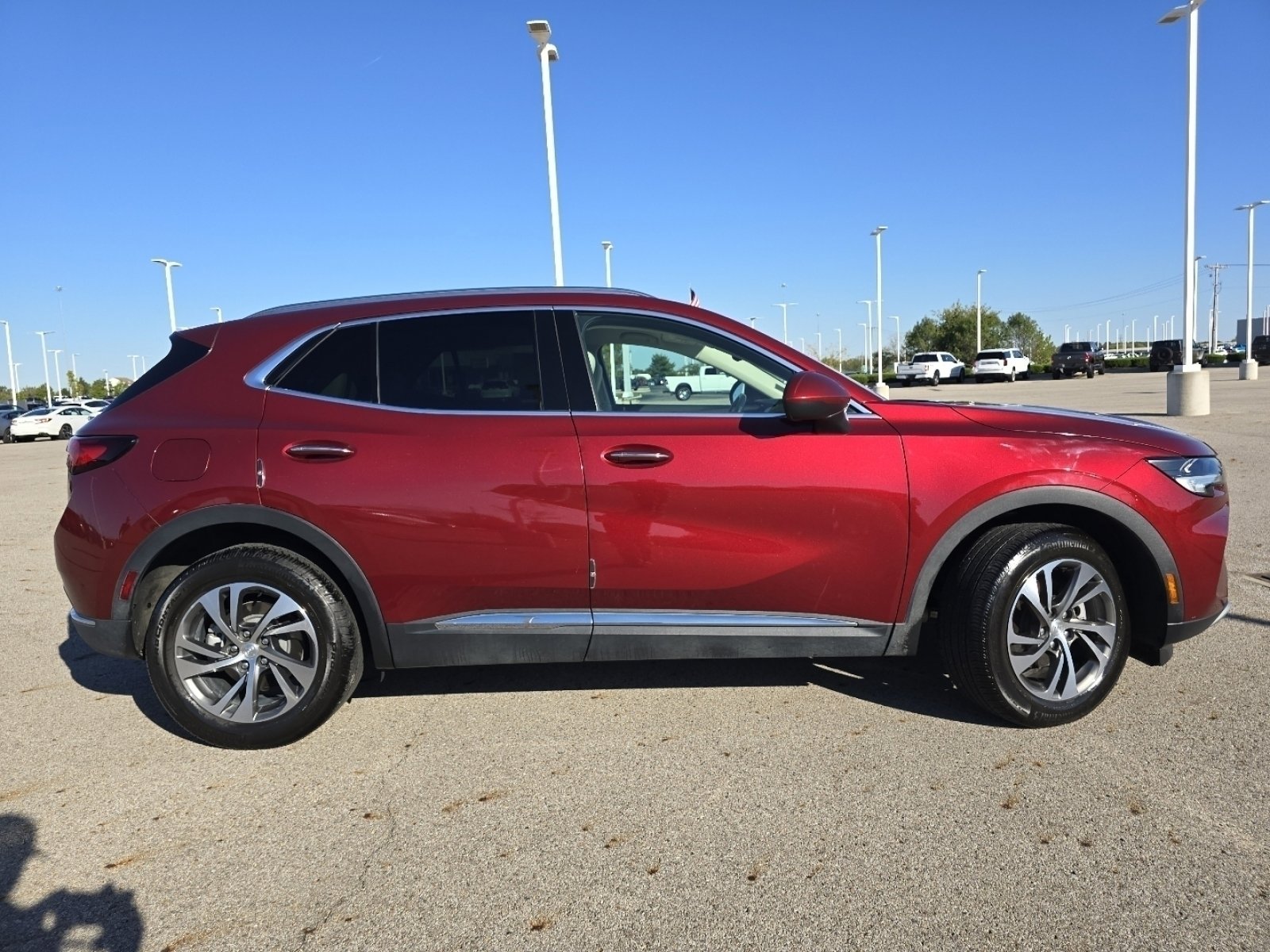 Used 2021 Buick Envision Essence image 22