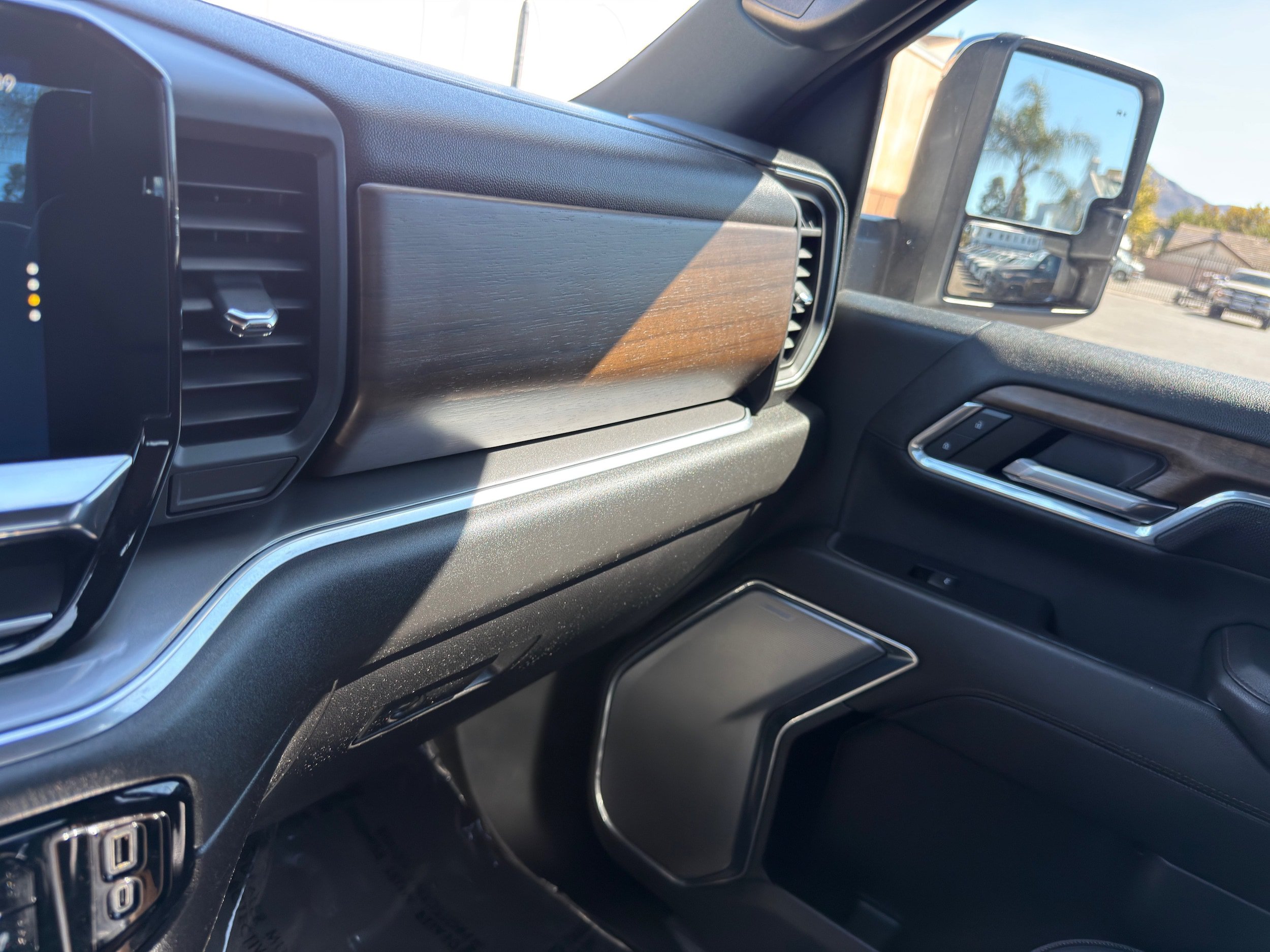 Used 2024 Chevrolet Silverado 2500 High Country AWD/4WD image 42