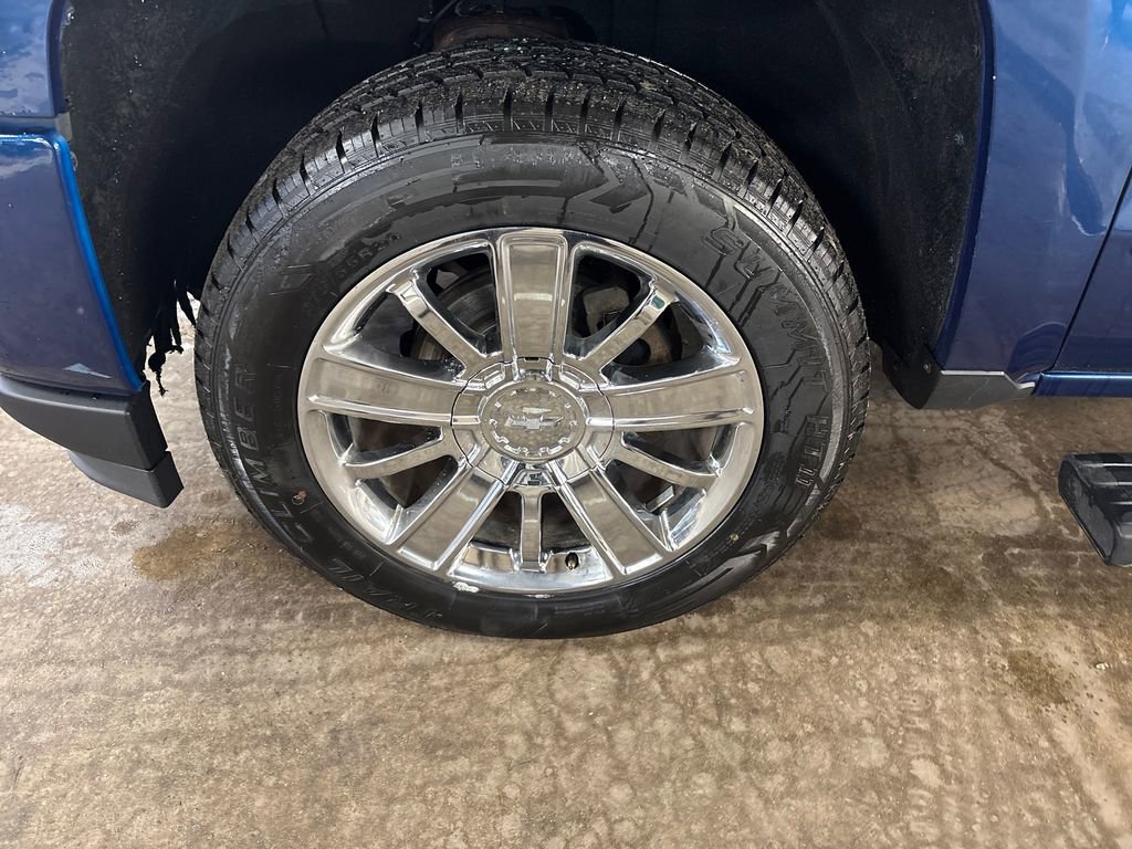 Used 2017 Chevrolet Silverado 1500 High Country AWD/4WD image 11