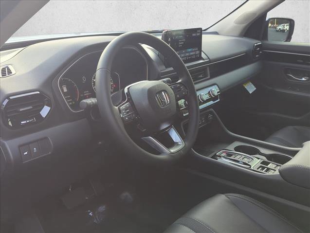 New 2025 Honda Pilot EX-L image 3