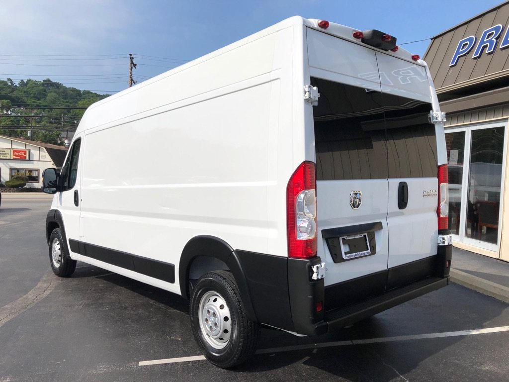 Used 2023 RAM ProMaster 2500 FWD image 4