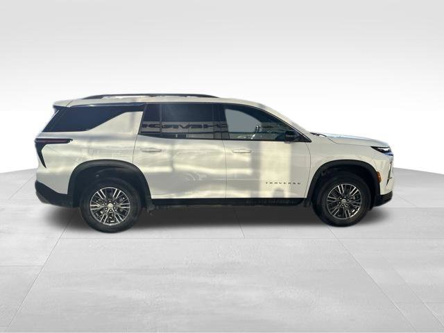 Used 2024 Chevrolet Traverse LT AWD/4WD image 8
