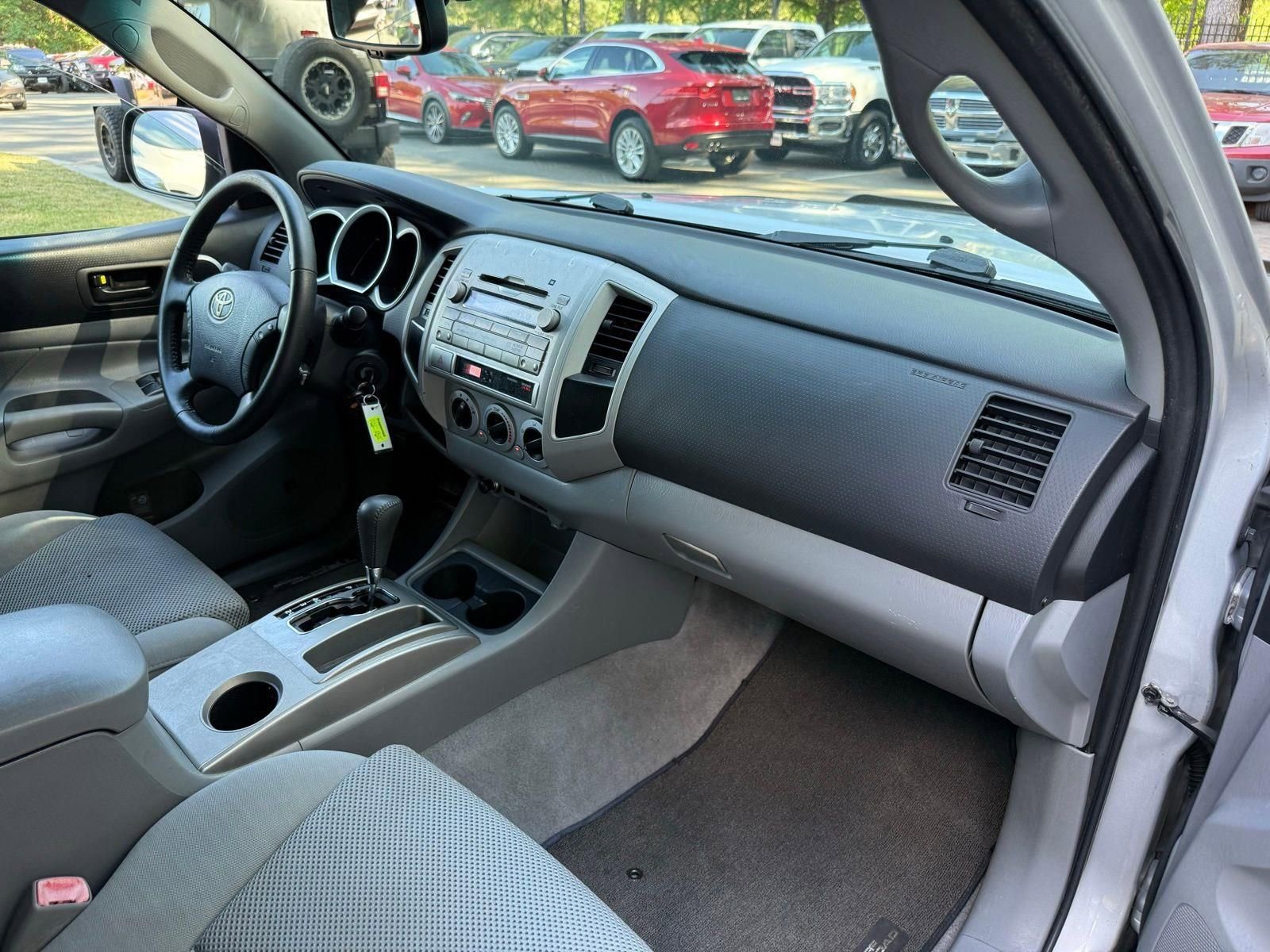 Used 2010 Toyota Tacoma PreRunner RWD image 20