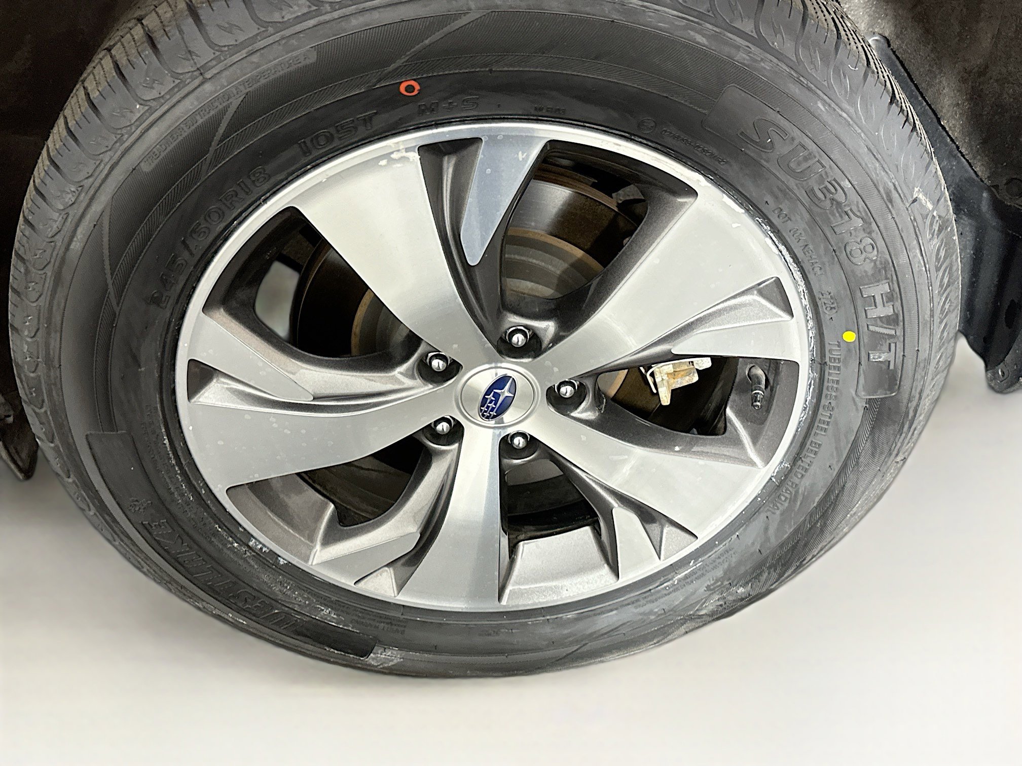 Used 2025 Subaru Ascent Premium image 11