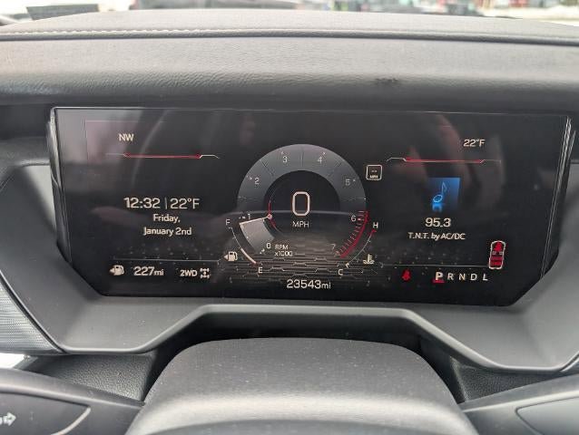 Used 2025 GMC Acadia Elevation AWD/4WD image 14