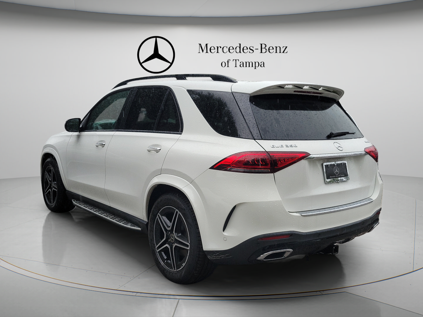 Certified 2022 Mercedes-Benz GLE 350 4MATIC image 2