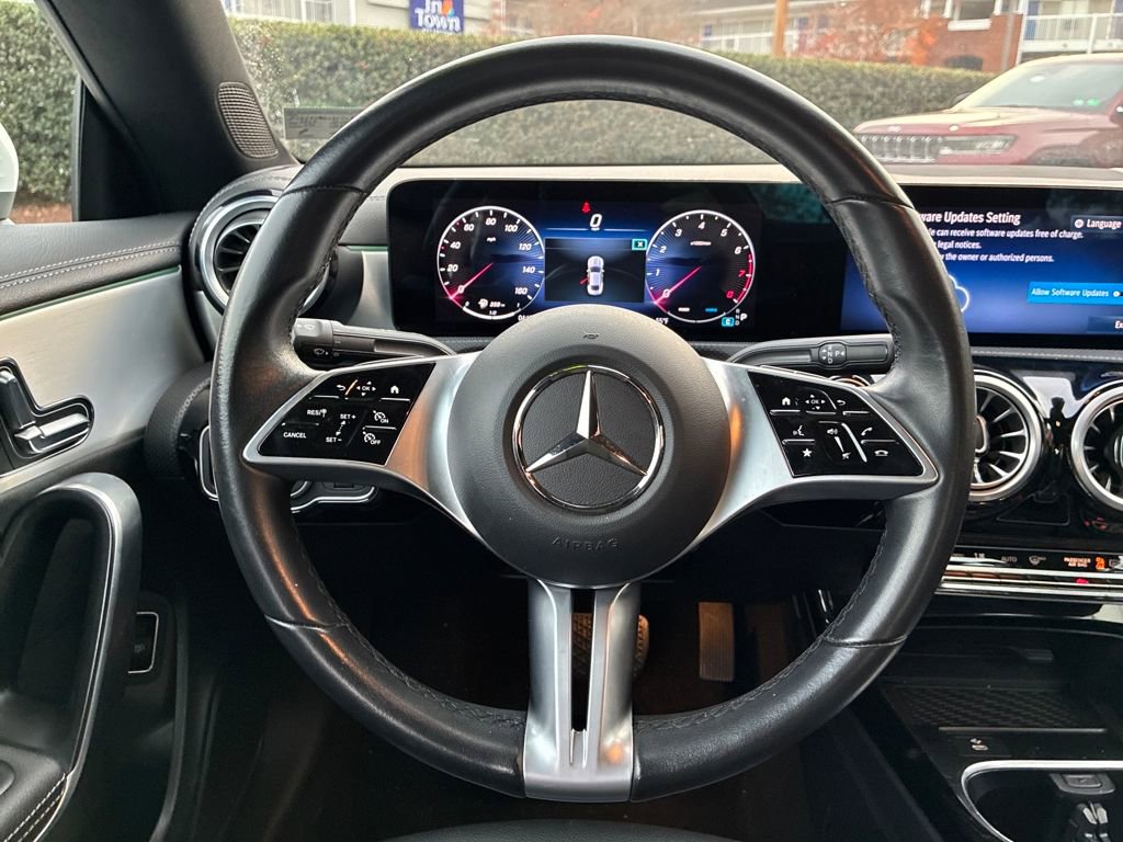 Used 2025 Mercedes-Benz CLA 250 image 14