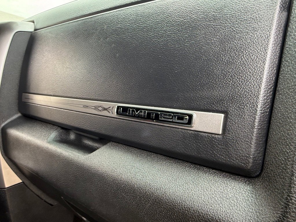 Used 2016 RAM 3500 Laramie Longhorn image 30