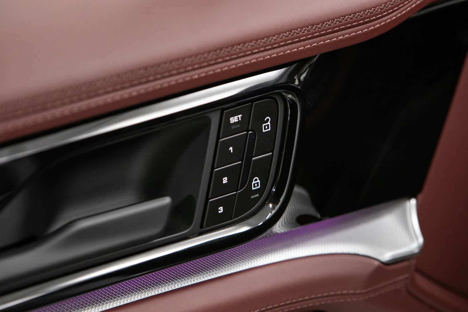 New 2026 Porsche Panamera 4 AWD/4WD image 24