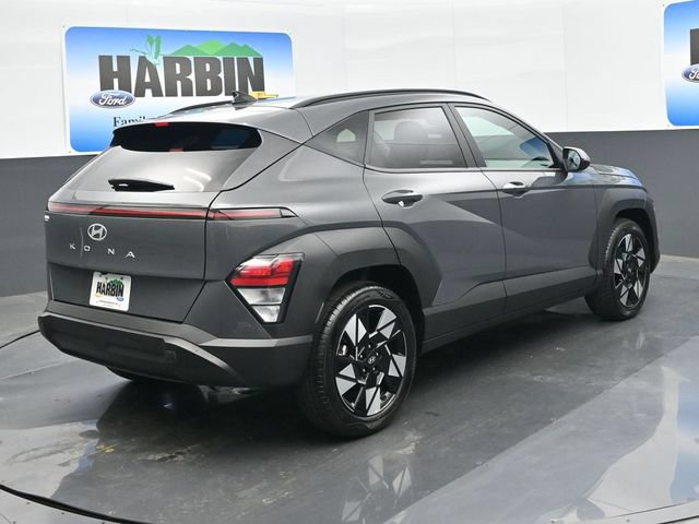 Used 2025 Hyundai Kona SEL FWD image 5