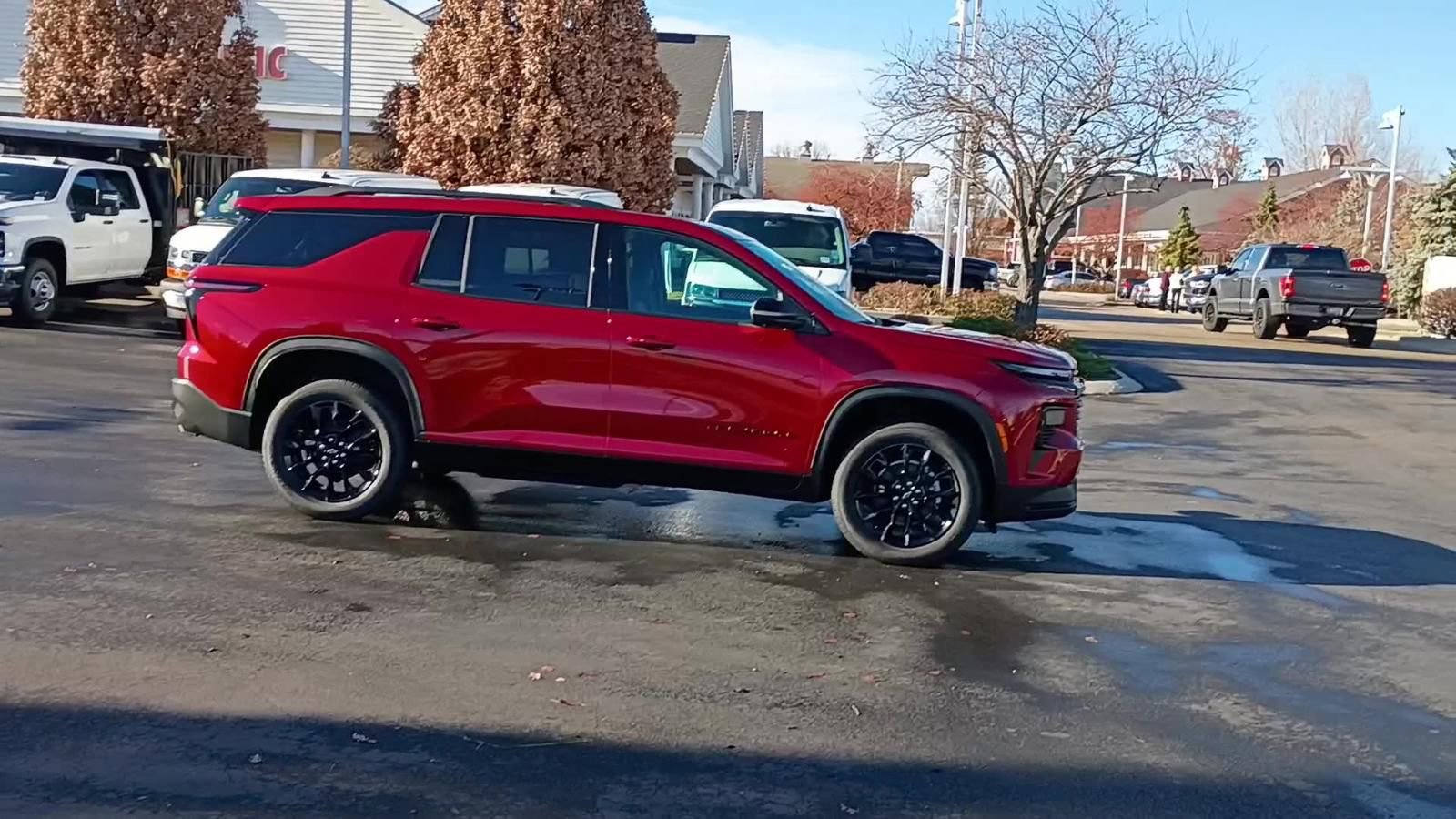 New 2026 Chevrolet Traverse LT w/ Midnight/Sport Edition image 7