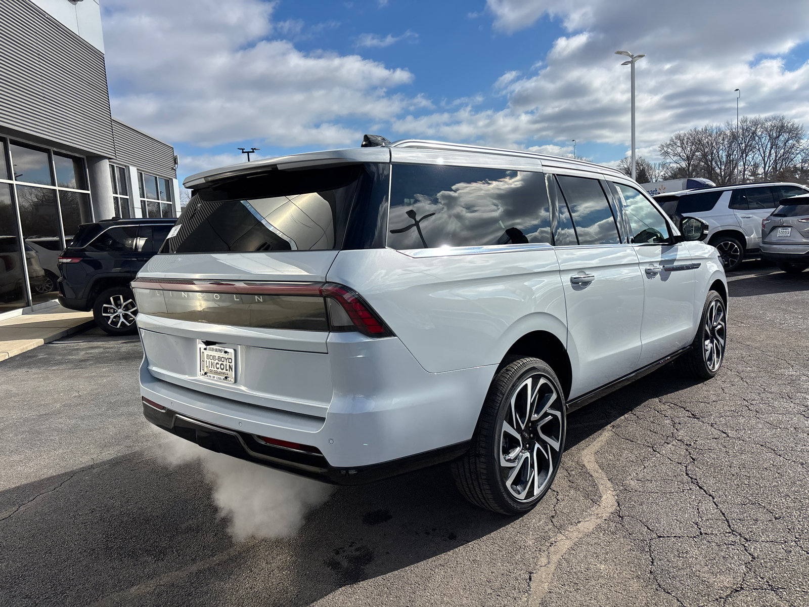 New 2026 Lincoln Navigator L Reserve image 7