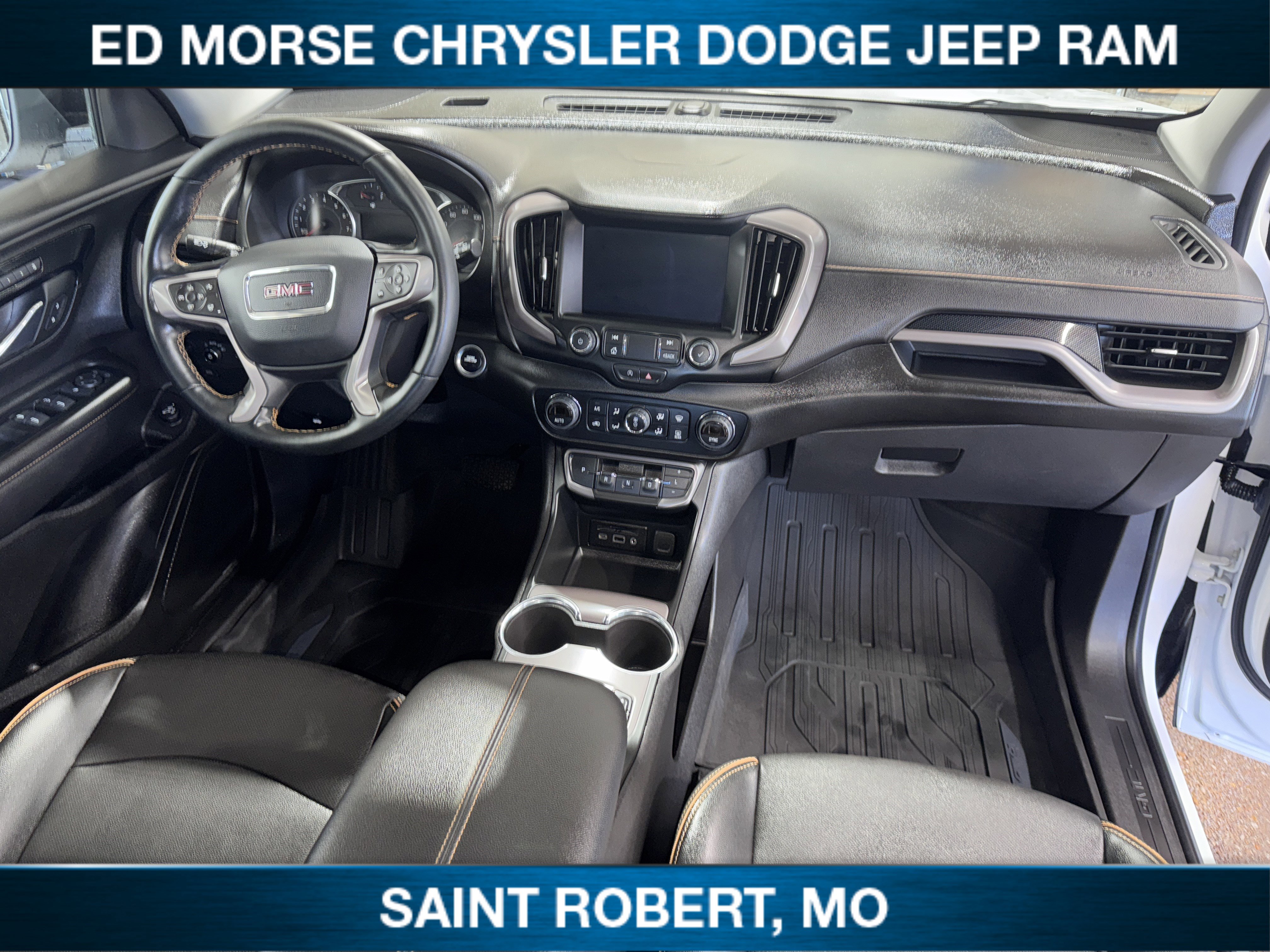 Used 2024 GMC Terrain AT4 image 31