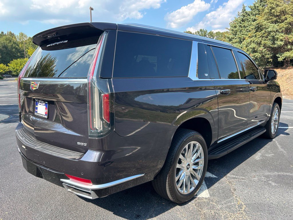 Used 2022 Cadillac Escalade ESV Premium Luxury AWD/4WD image 23