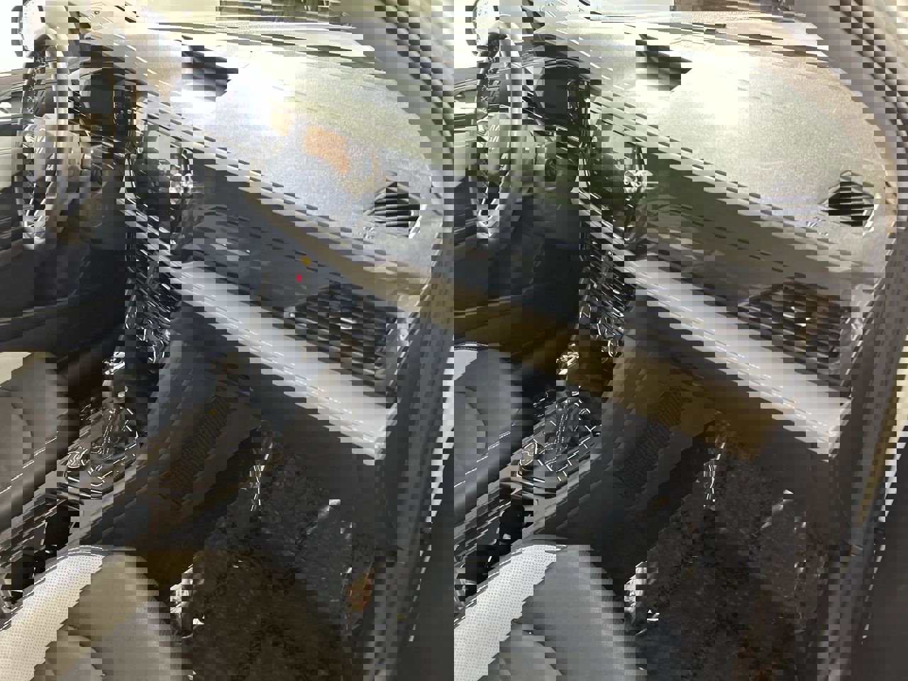 Used 2022 Volkswagen Taos SEL image 27