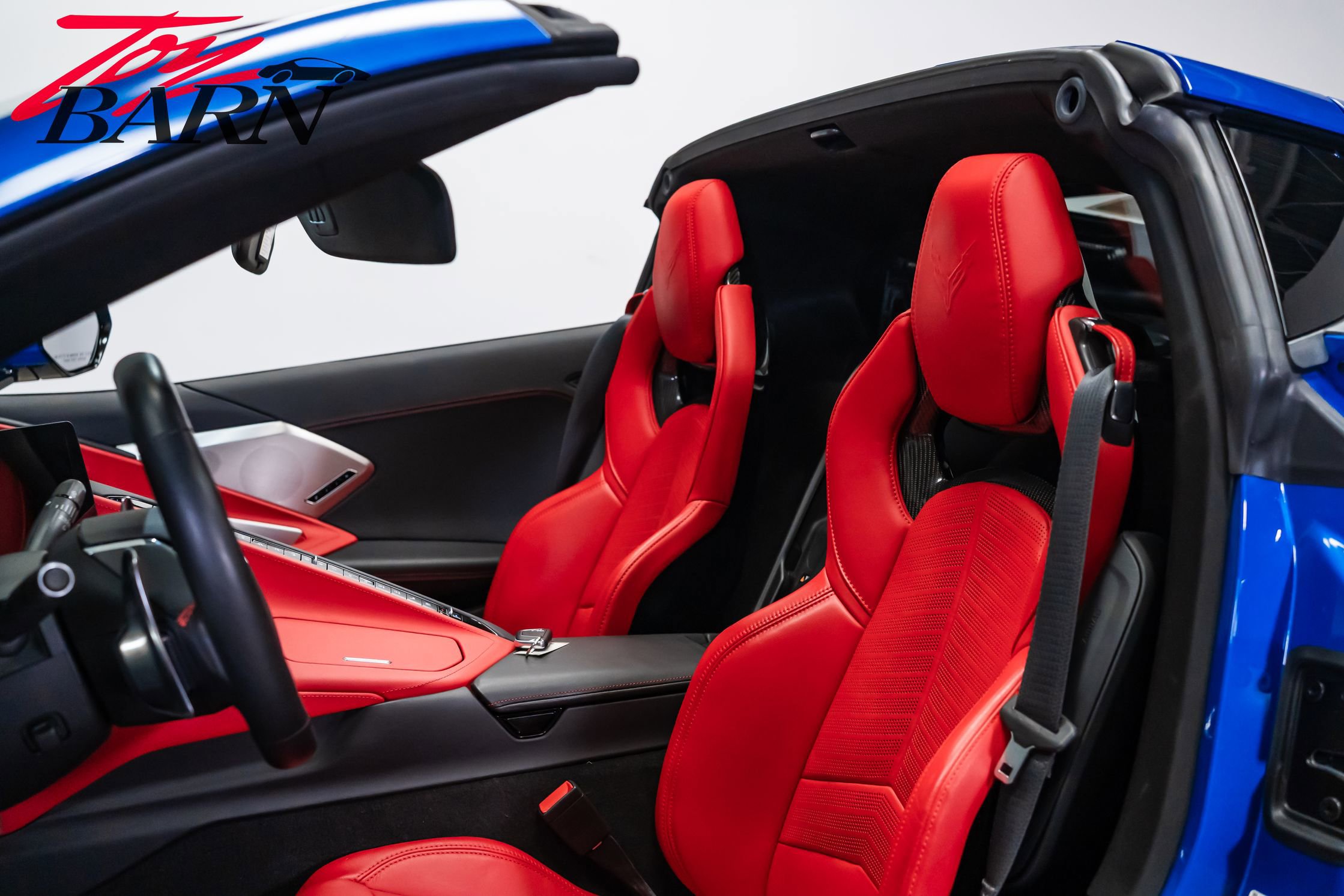 Used 2020 Chevrolet Corvette Stingray Preferred Cpe w/ 2LT Preferred Equipment Group RWD image 31