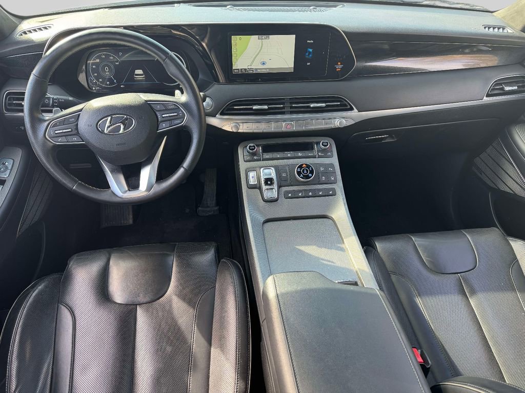 Used 2021 Hyundai Palisade Calligraphy image 12