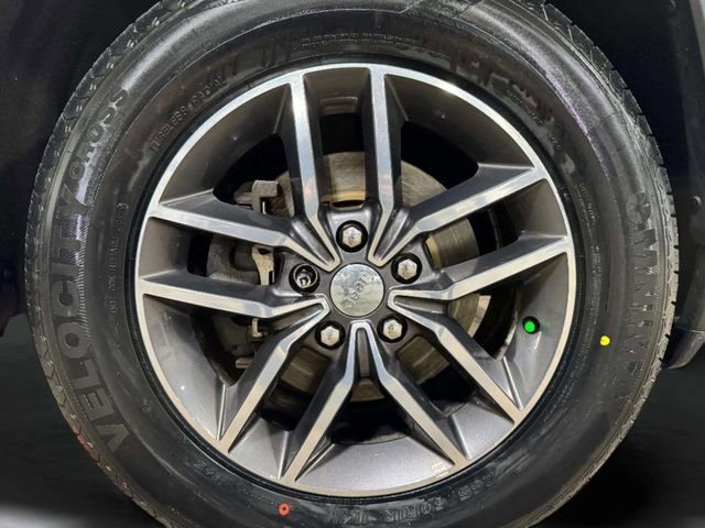 Used 2018 Jeep Grand Cherokee Limited image 35