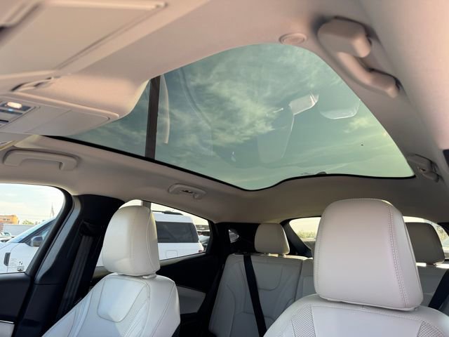 Used 2025 Ford Mustang Mach-E Premium image 30