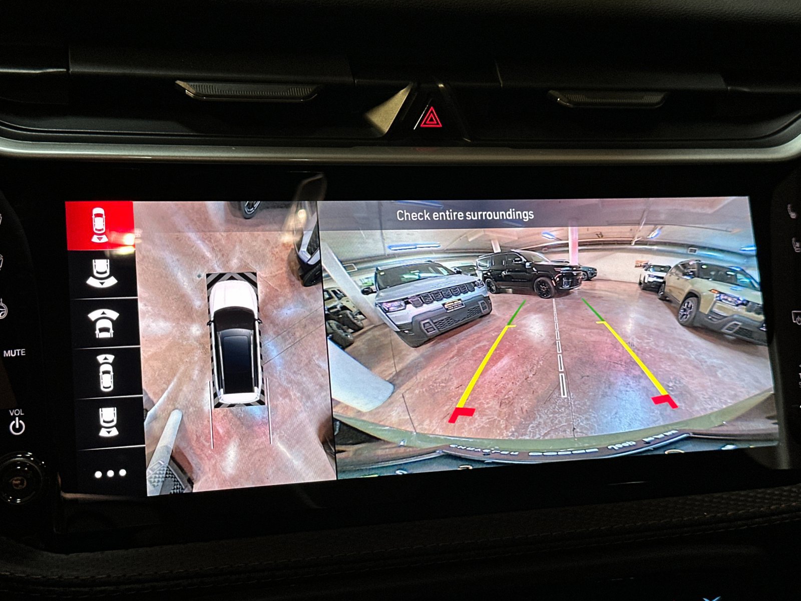 New 2026 Jeep Cherokee Overland w/ Advanced Pro Tech Group AWD/4WD image 19