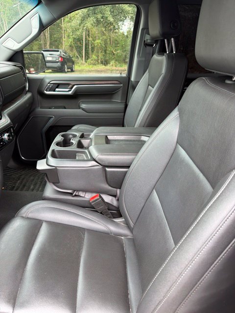 Used 2025 GMC Sierra 1500 SLT AWD/4WD image 18