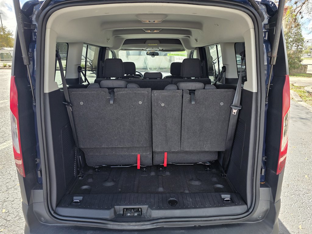 Used 2016 Ford Transit Connect XL image 5