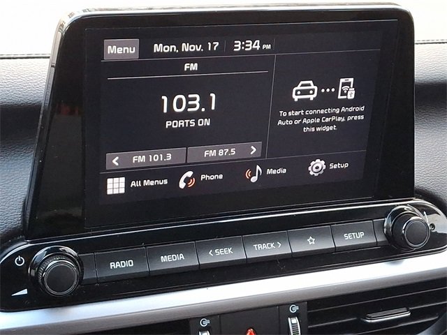 Used 2023 Kia Forte LXS image 18