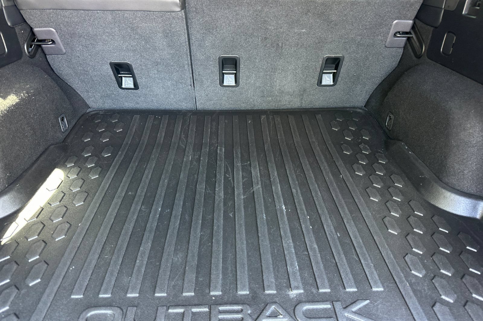 Used 2022 Subaru Outback Limited AWD/4WD image 15