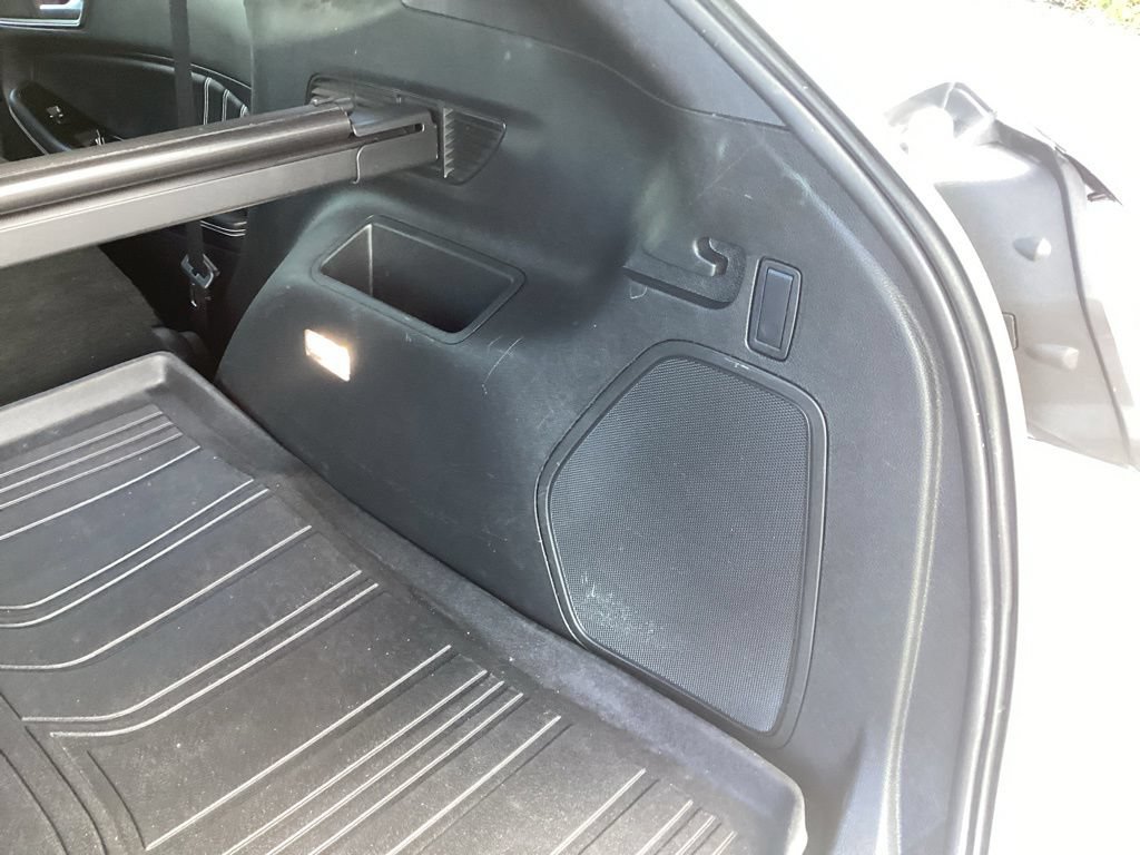 Used 2019 Ford Edge ST w/ Equipment Group 401A AWD/4WD image 18